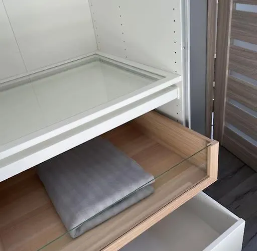 Minimalist Apartment-Free Parking, Self Check In